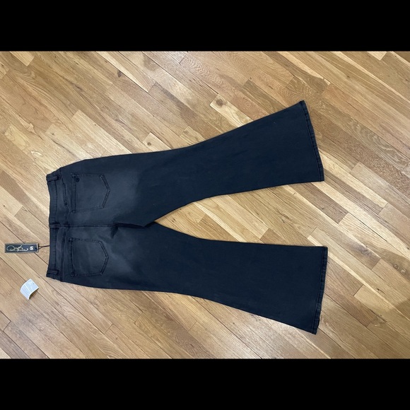 DG2 size 14 black flared pants NWT - Picture 4 of 5